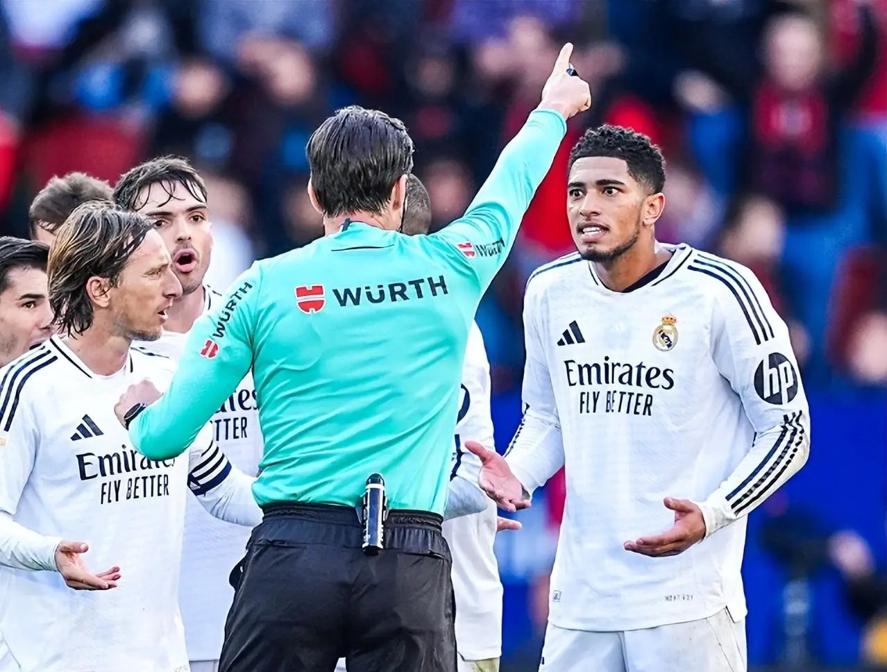 华体会app-皇马轻取切尔西，梅西补时绝平意甲的简单介绍