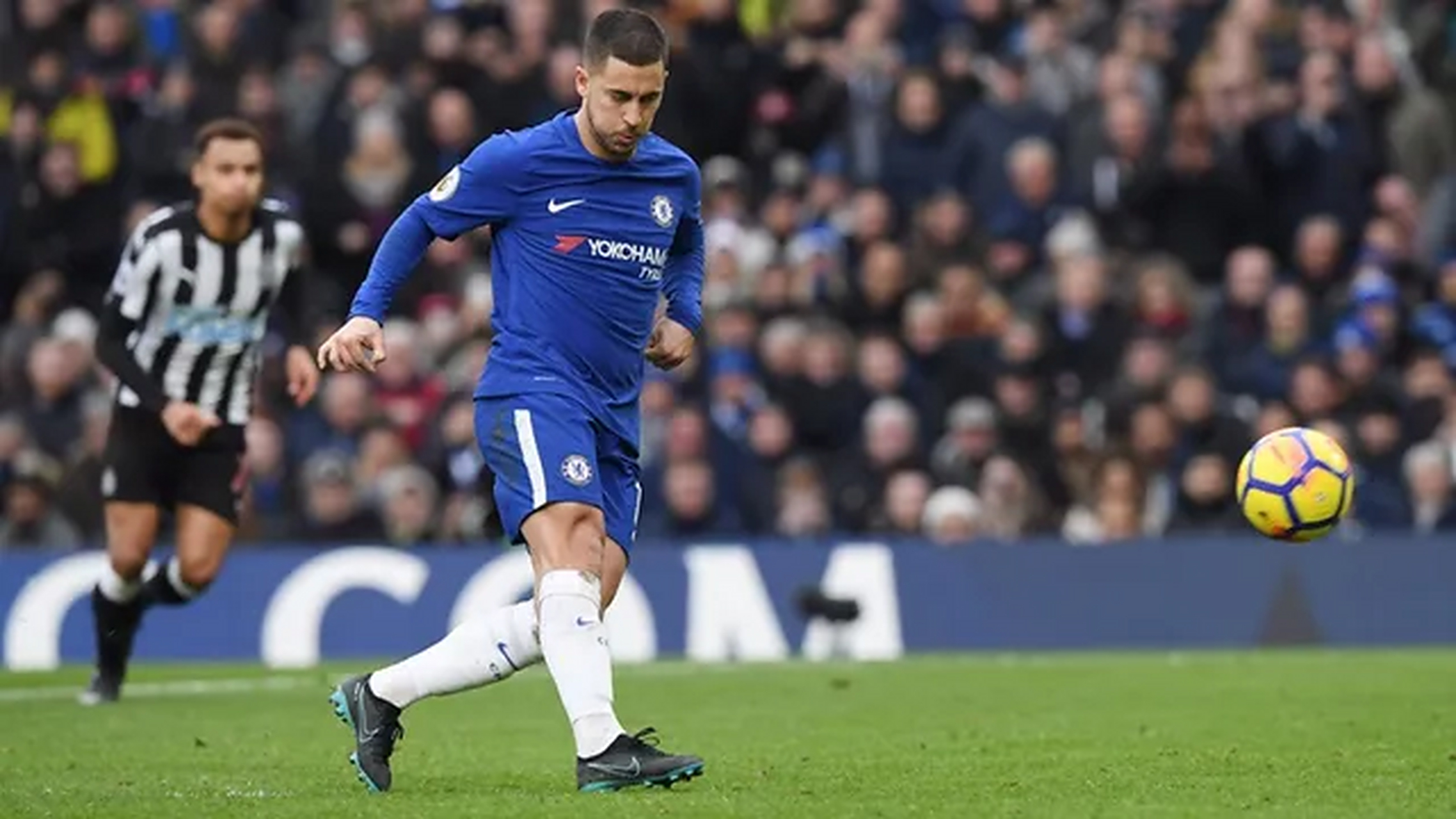 皇马绝杀巴黎圣日耳曼，阿扎尔补时绝平英超的简单介绍