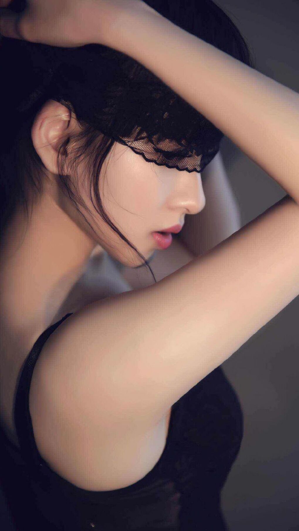 布克神兵天降！湖人队跨洋绝杀辽宁队，关键先生主宰胜负